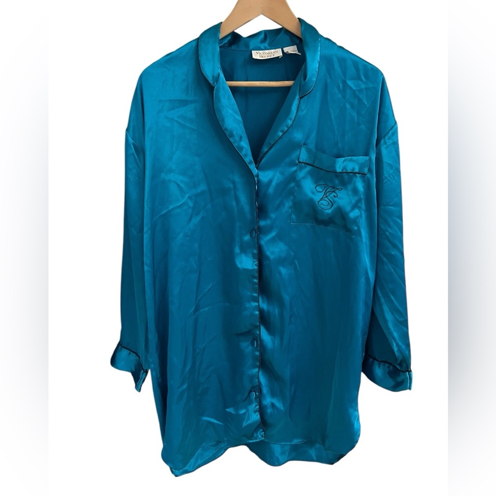 VTG VICTORIA’S SECRET Gold Label Satin Teal Embroidered VS Nightshirt Button Up